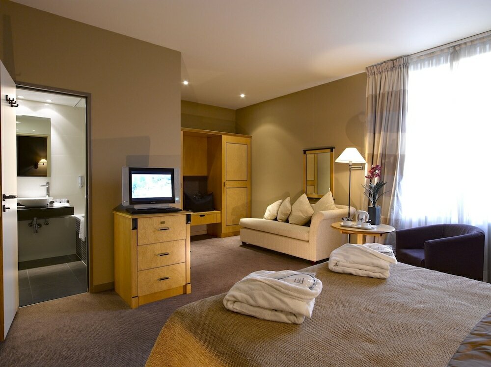 Фото Van der Valk Waterloo