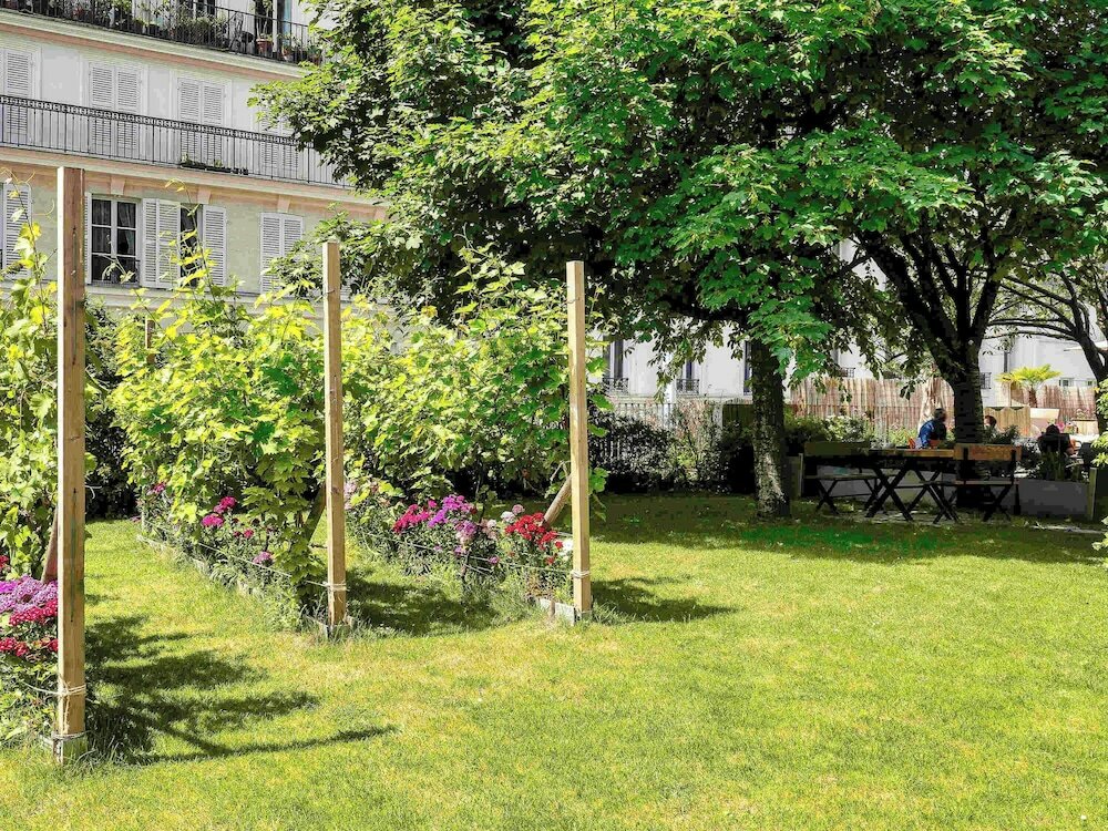 Фото Mercure Paris Montmartre Sacré Coeur