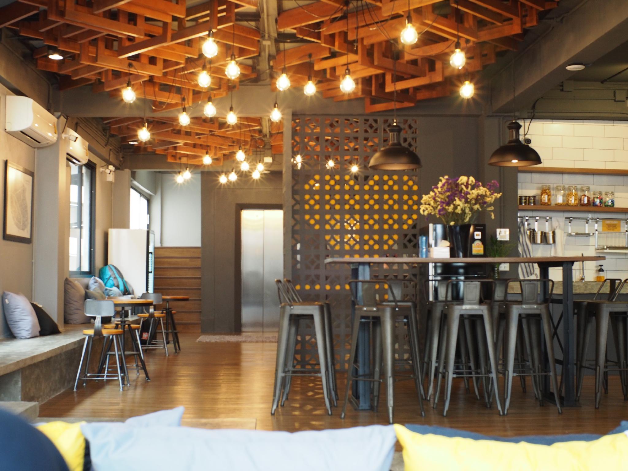 Фото Silom Space Hostel