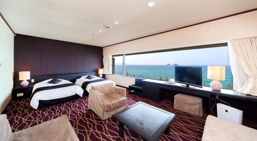 Фото Hotel Nishinagato Resort