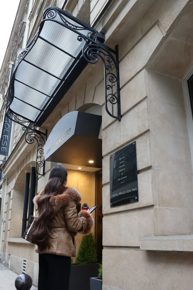 Фото Le Pergolese Paris Champs Elysées