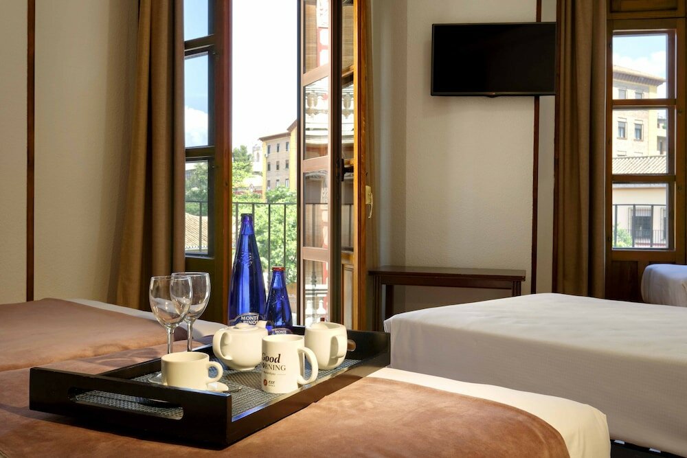 Фото Hotel Exe Triunfo