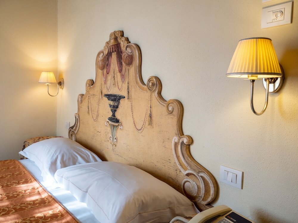 Фото Villa Borgo San Pietro