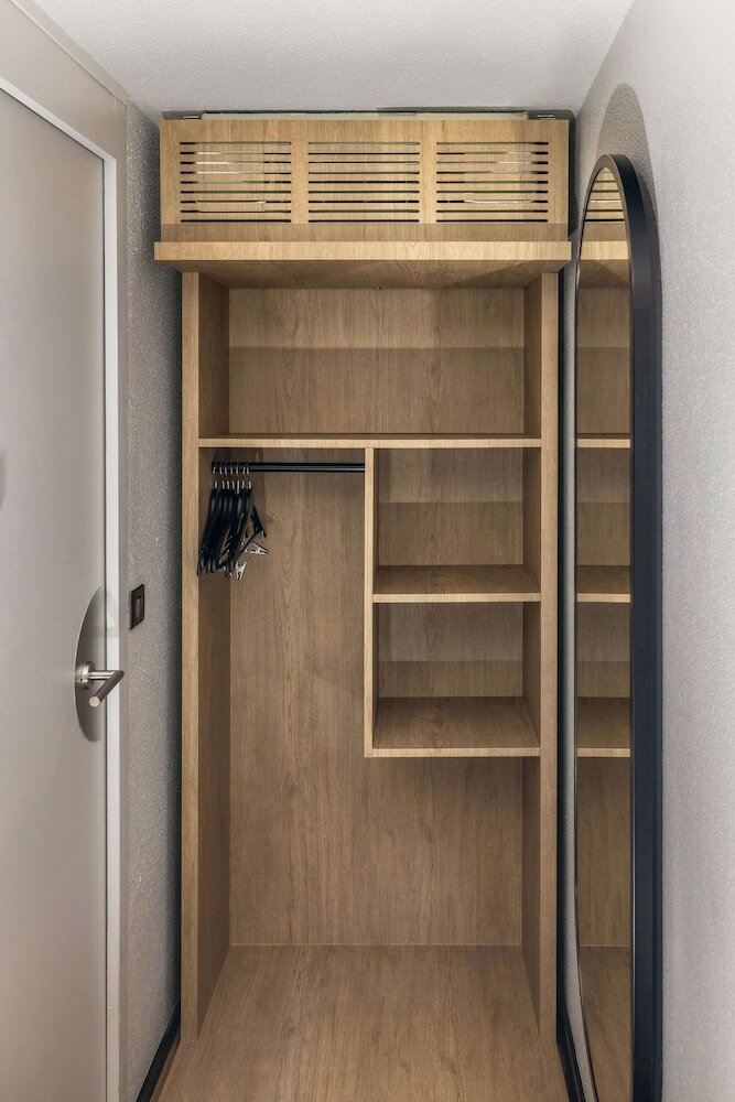 Фото Campanile Cergy Saint Christophe