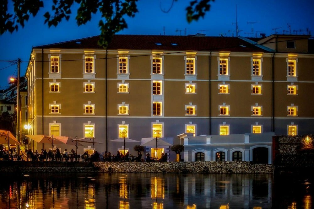 Фото Hydrama Grand Hotel