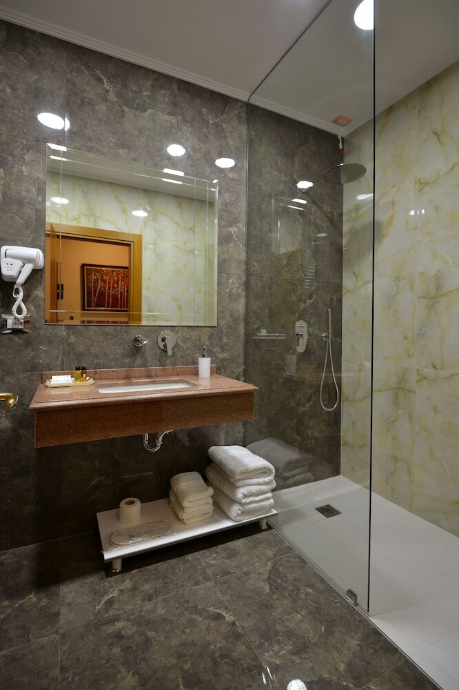 Фото Hotel Austria