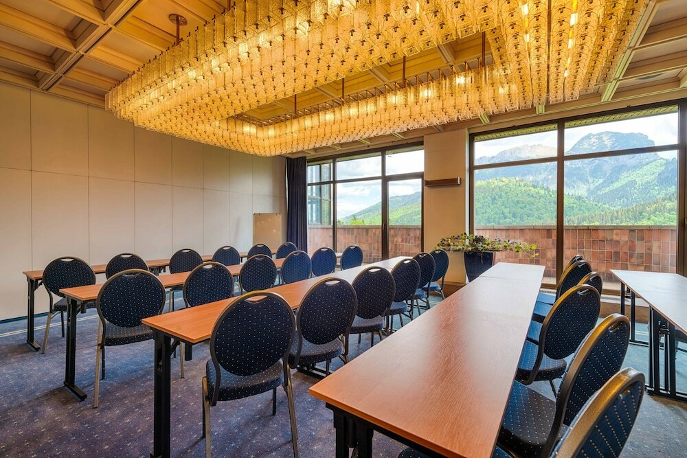 Фото Hotel Montfort Wellness & SPA Tatranská Javorina