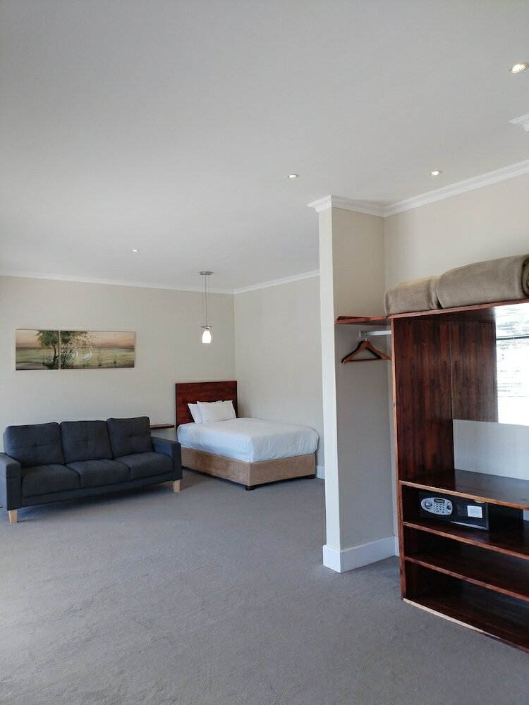 Фото My Pond Hotel