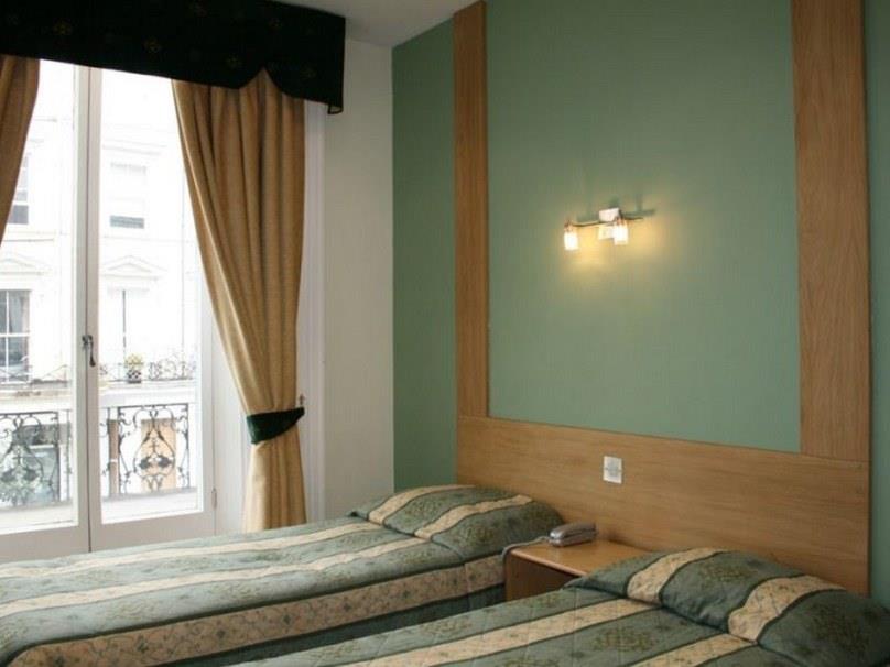 Фото Westbury Hotel Kensington