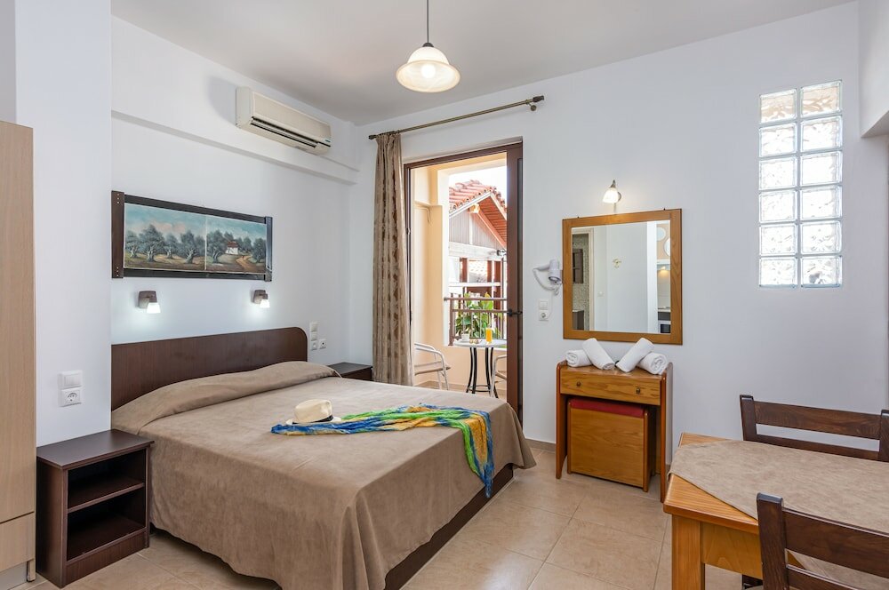 Фото Galini Apartments and Studios