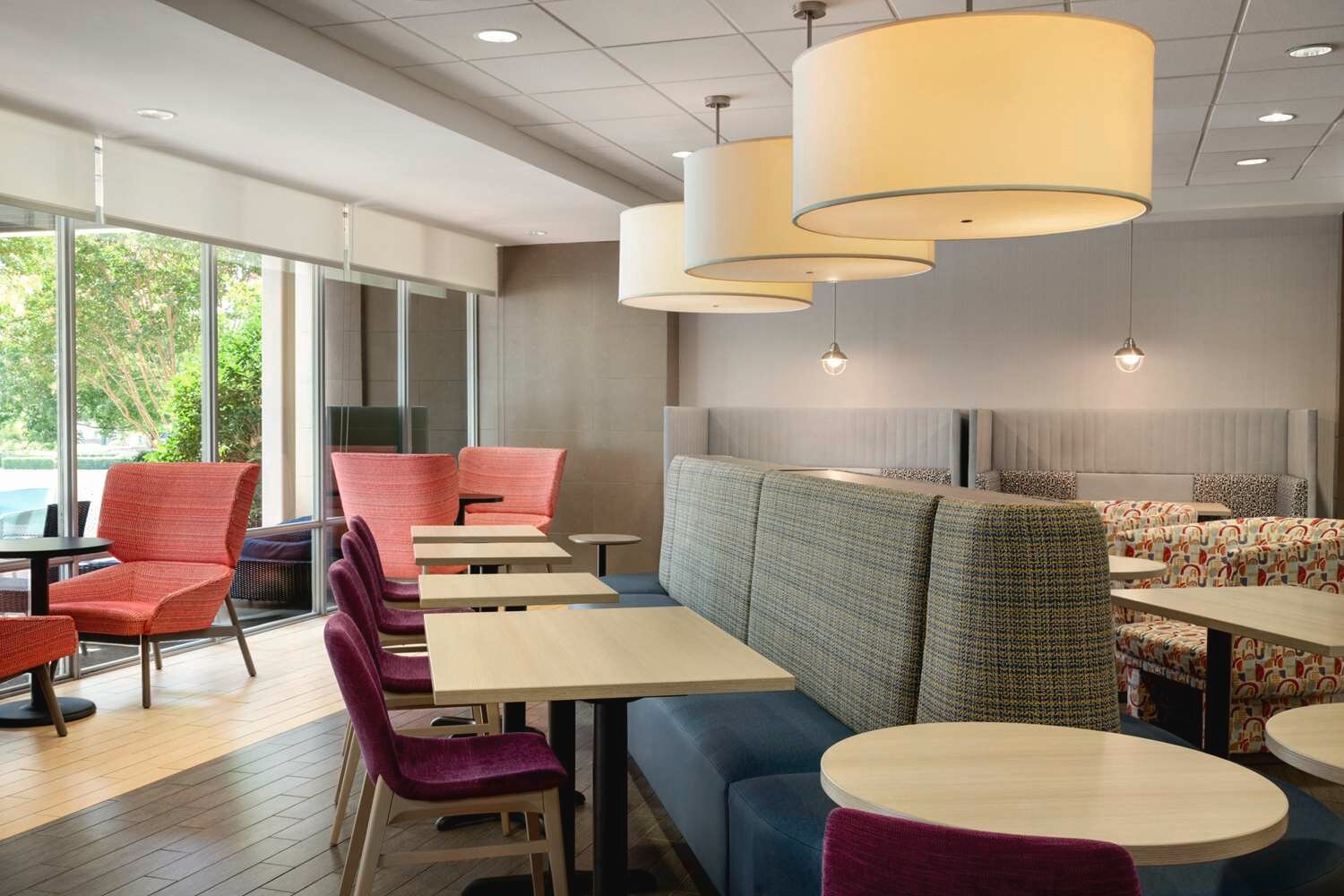 Фото Home2 Suites by Hilton - Oxford