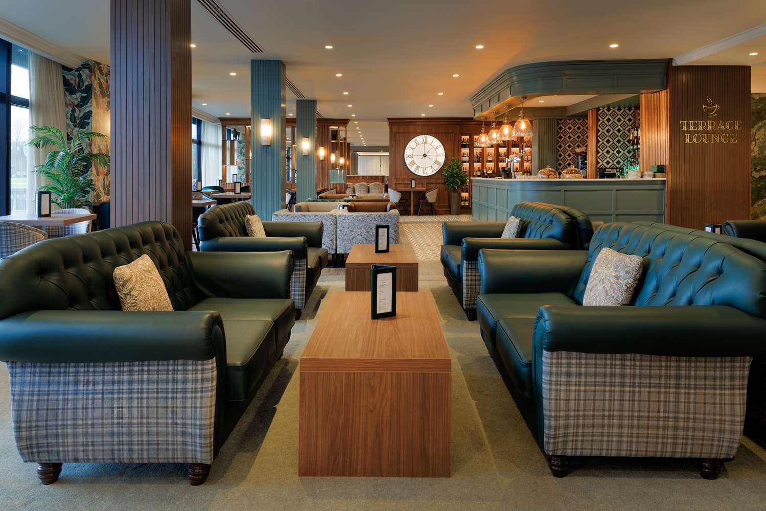 Фото DoubleTree by Hilton Belfast Templepatrick