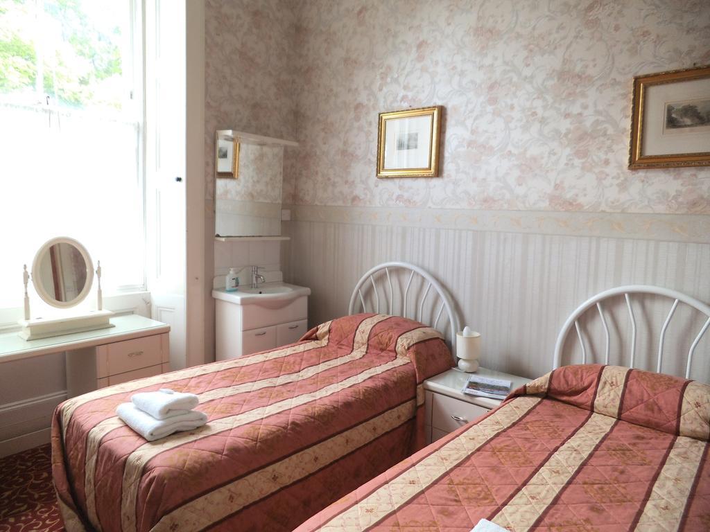 Фото Menzies Guest House