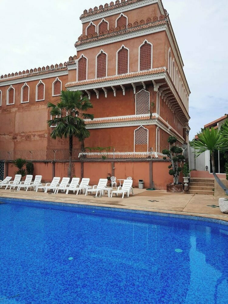 Hotel The Sun Resort & SPA, Pattaya, photo