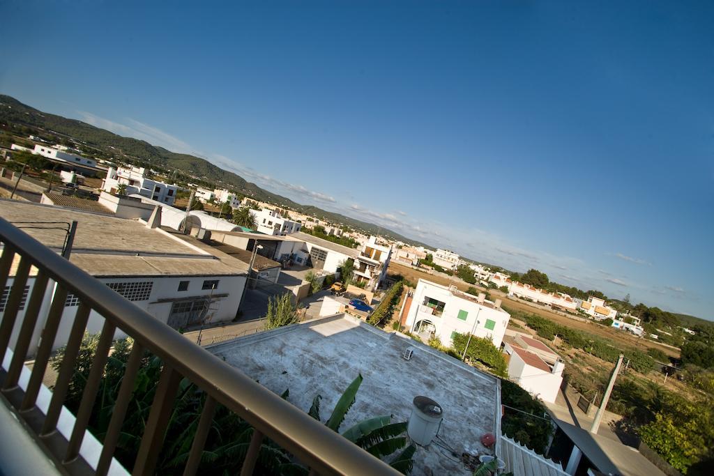 Фото Hostal Can Jurat