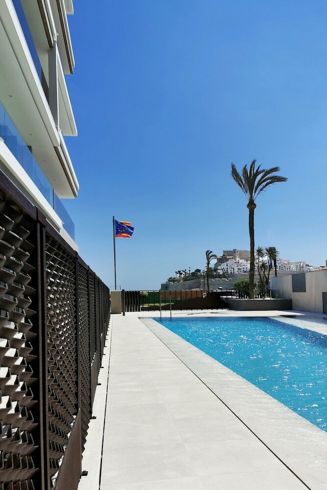 Фото 46978983467