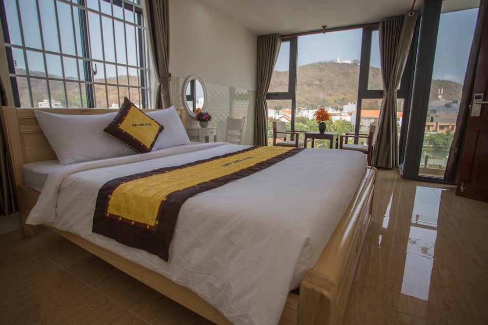 Фото Sun Lake Hotel