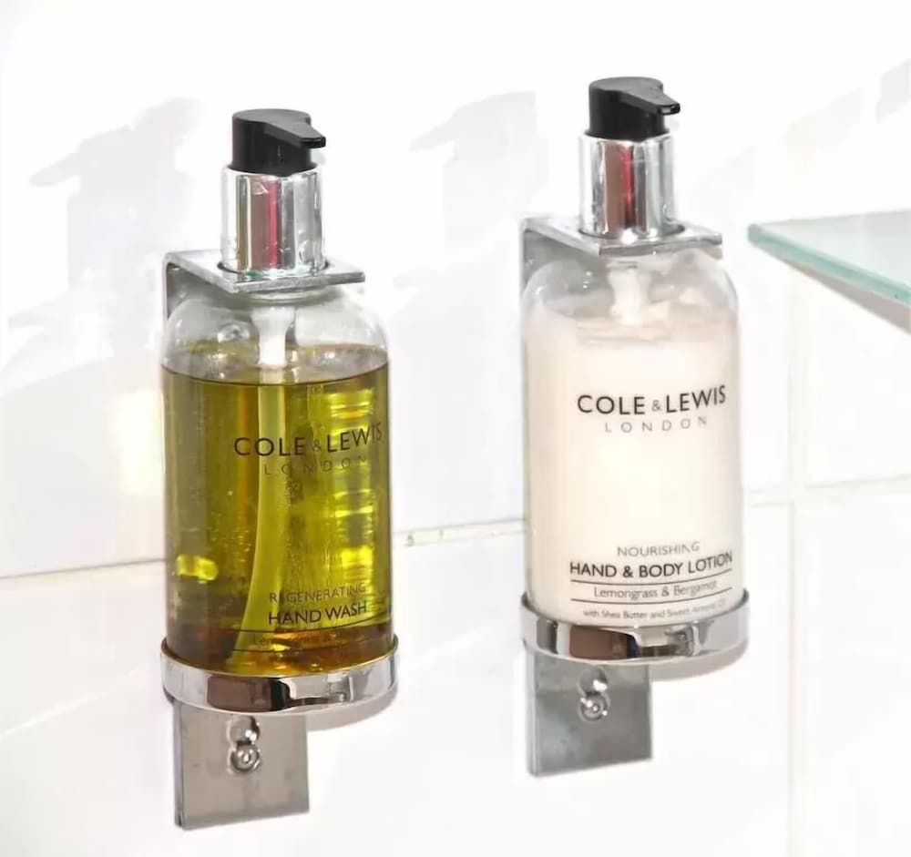 Фото Crompton Guest House