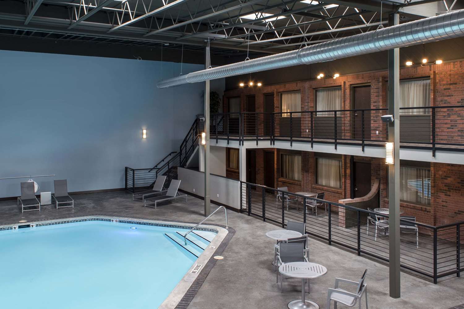 Фото Copper King Convention Center, Ascend Hotel Collection