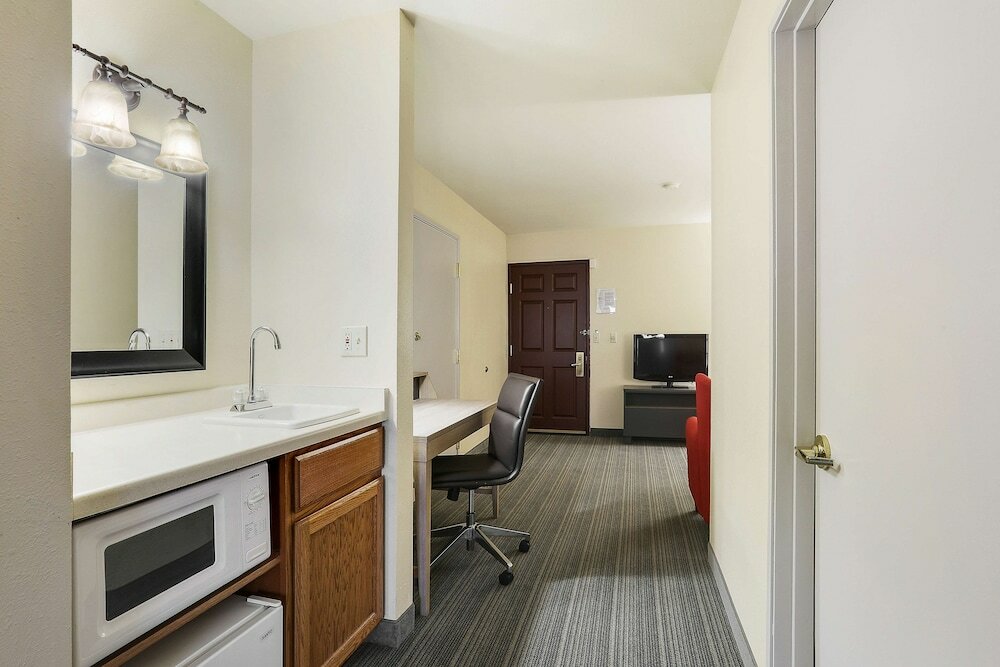 Фото Country Inn & Suites by Radisson, Green Bay, Wi