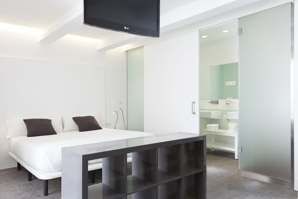 Фото Artrip Hotel