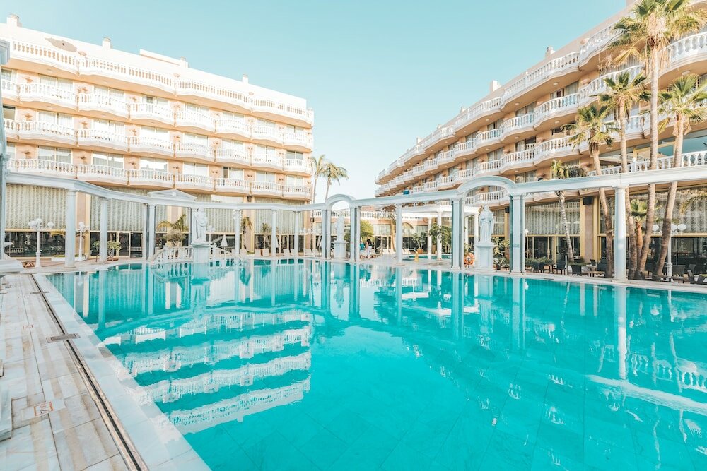 Фото Cleopatra Palace Hotel