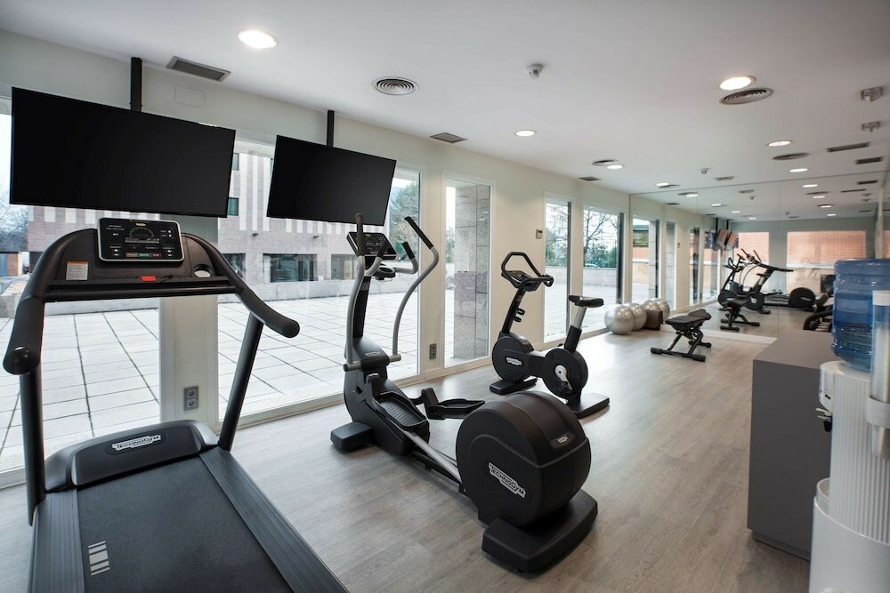 Фото Nh Madrid Barajas Airport