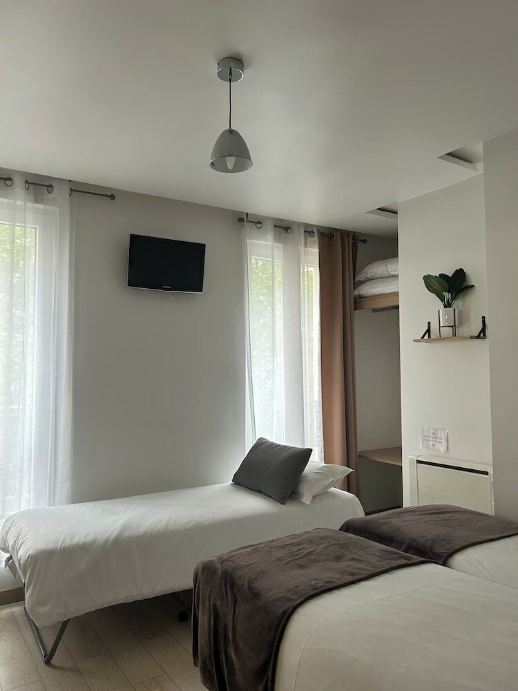 Фото Hotel Le National