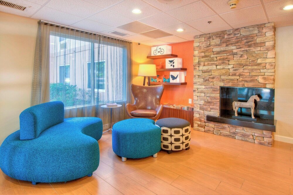 Фото Fairfield Inn by Marriott Raleigh Crabtree