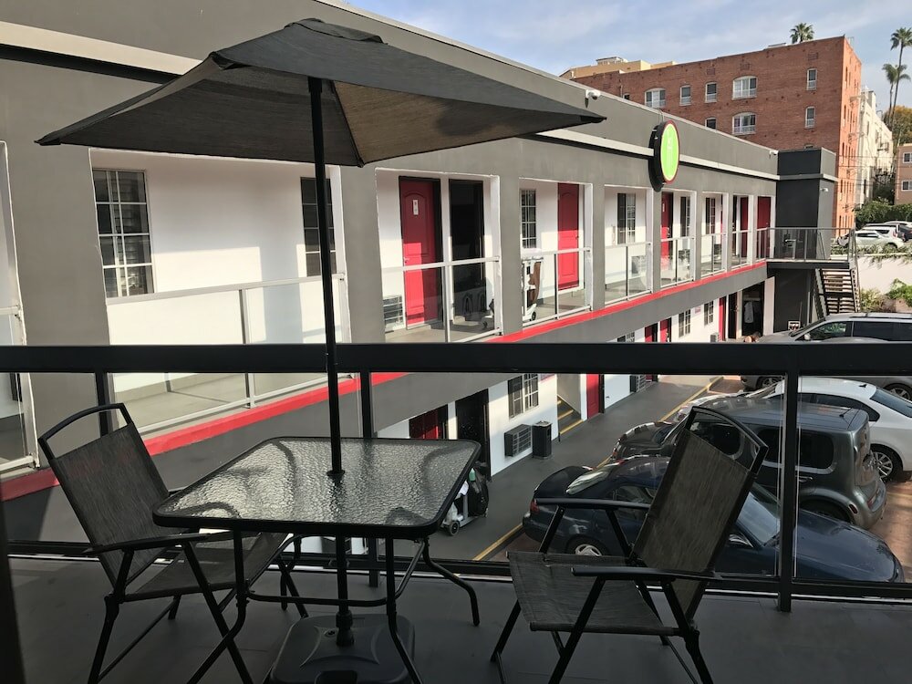 Фото Legend Hotel Hollywood