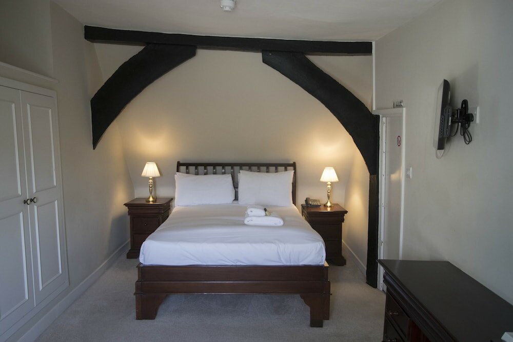 Фото Cathedral Gate Hotel