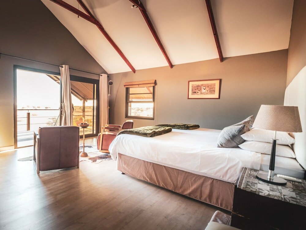 Фото Bagatelle Kalahari Game Ranch