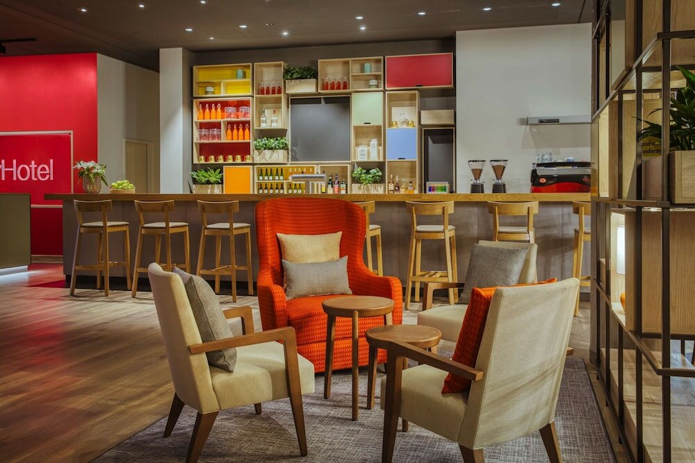 Фото IntercityHotel Hildesheim