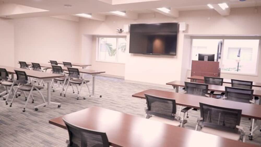 Фото Brent House Hotel