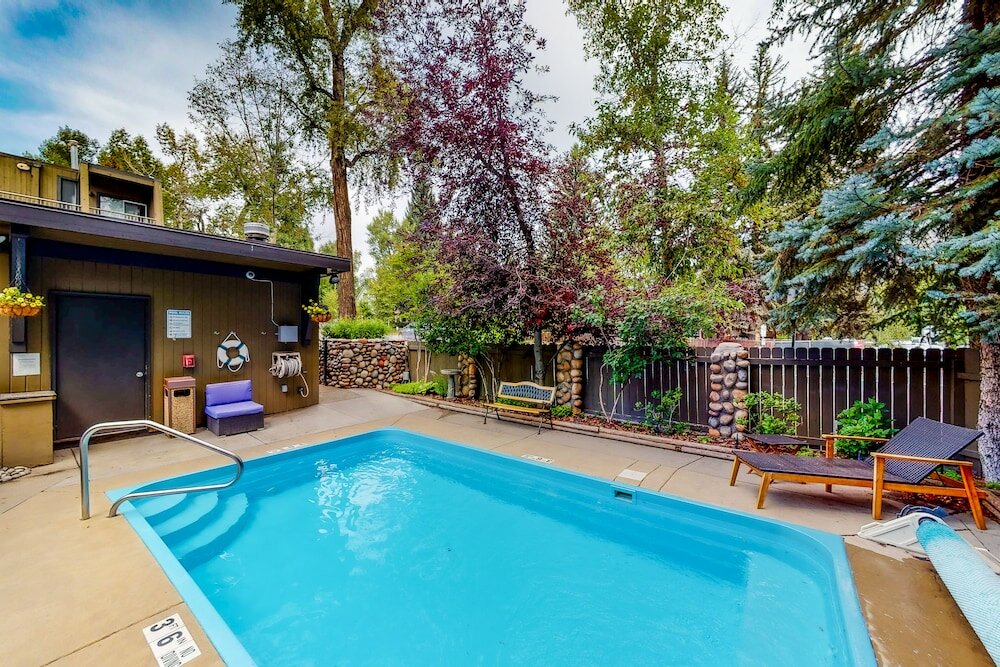 Фото Aspen Mountain Lodge