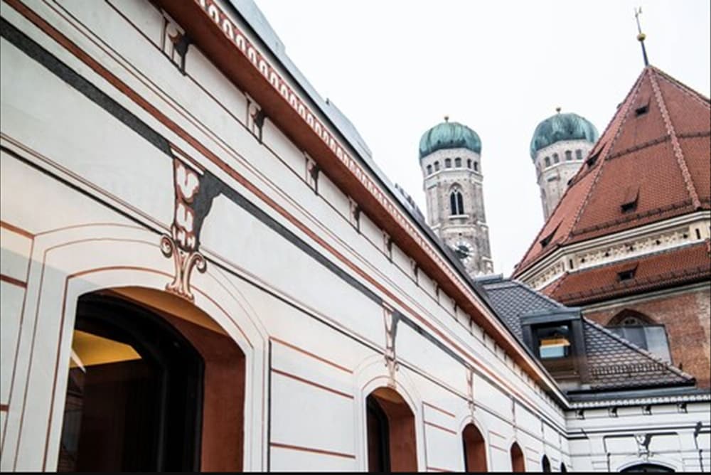 Фото Do & Co Hotel München