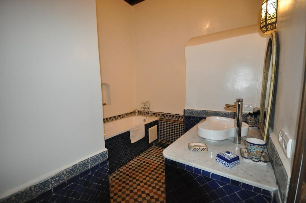 Фото Riad Le Sucrier De Fès