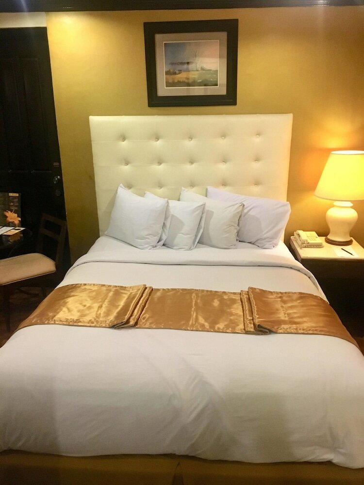 Фото Lourdes Suites