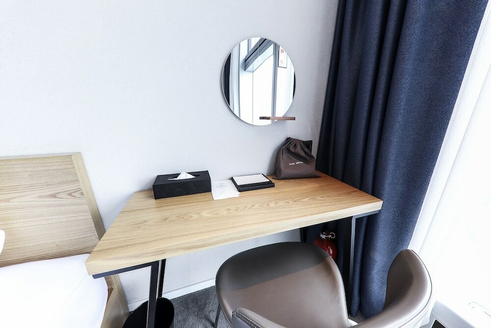 Фото Ocean The Point Hotel Gwanganli