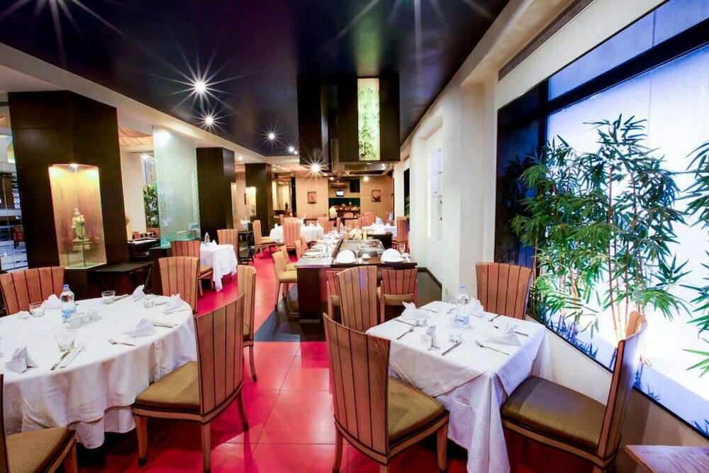 Фото Radha Regent