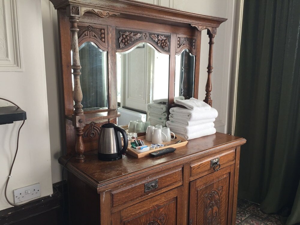 Фото Adelphi Hotel