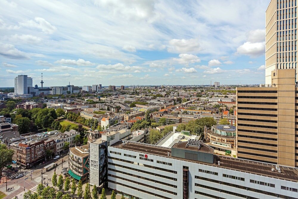 Фото Rotterdam Marriott Hotel