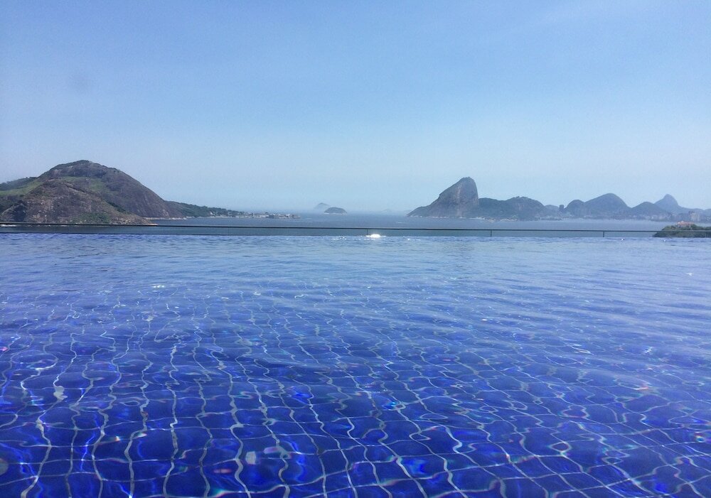 Фото H Niteroi Hotel