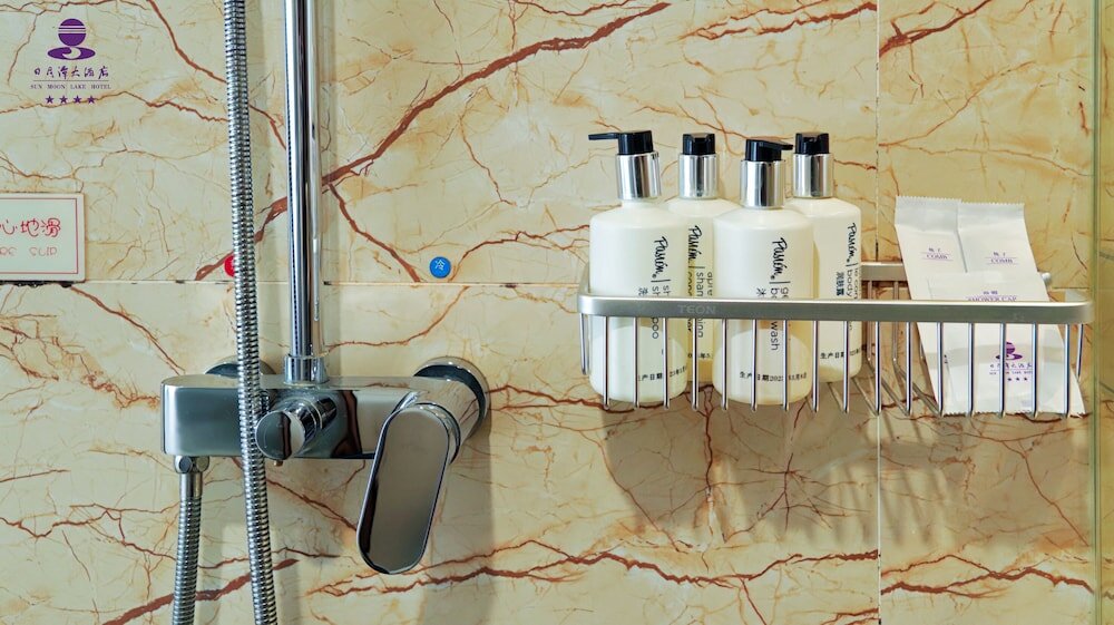 Фото Sun Moon Lake Hotel