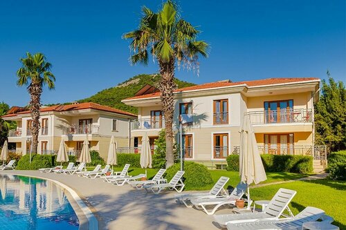 Внешний вид отеля The One Club Hotel в Ортадже, фото 1
