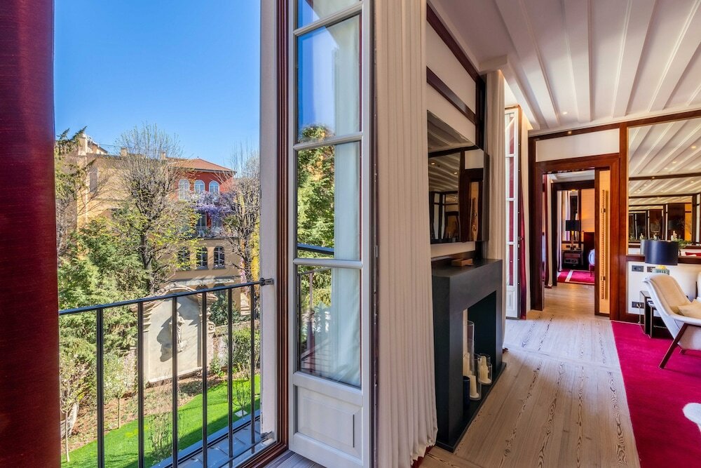 Фото Portrait Milano - Lungarno Collection