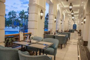 Гостиница Helnan Palace Hotel