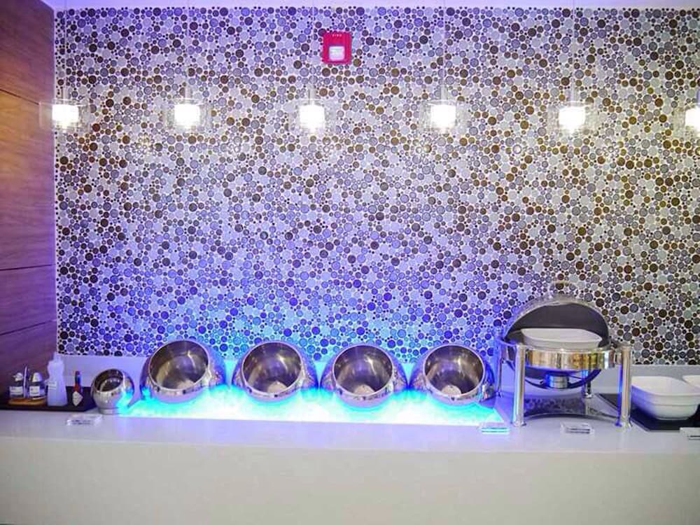 Фото Holiday Inn Express Ordos Dongshen, an Ihg Hotel