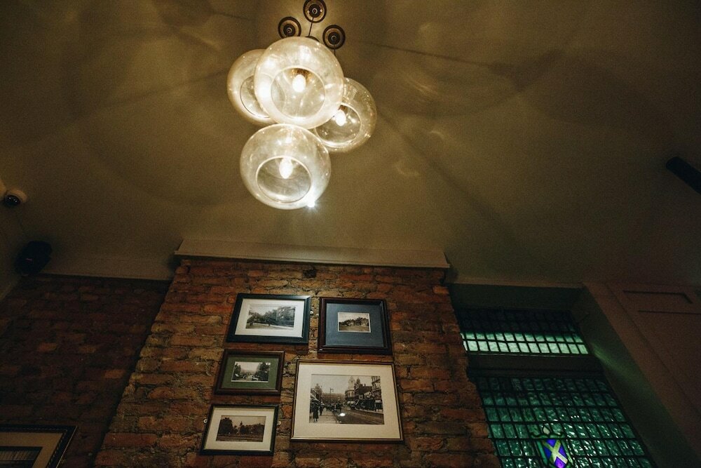 Фото PubLove  The Crown Battersea