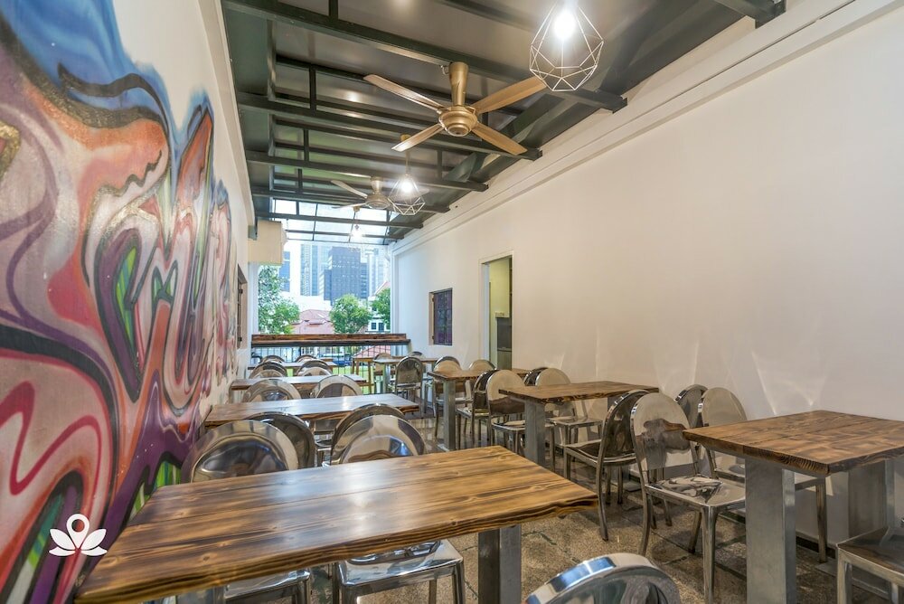 Фото Beat Arts Hostel at Chinatown